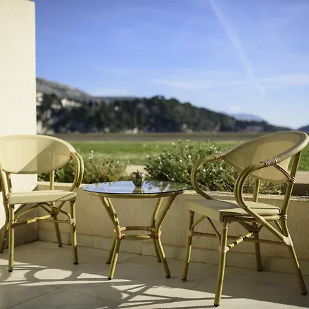 Rixos Premium Hotel