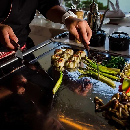 Отель Rixos Premium