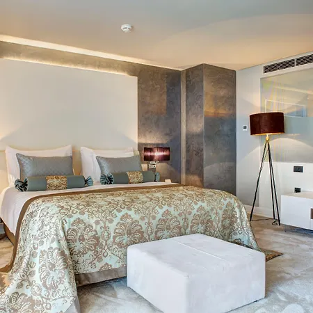 Rixos Premium Hotel
