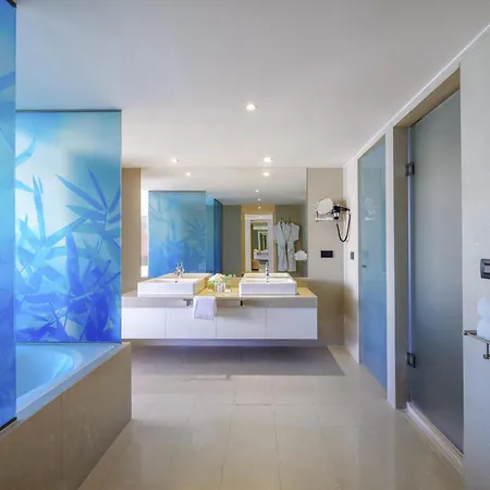 Rixos Premium Hotel