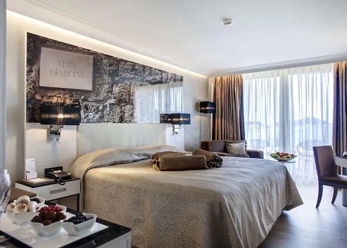 Rixos Premium Hotel 5*